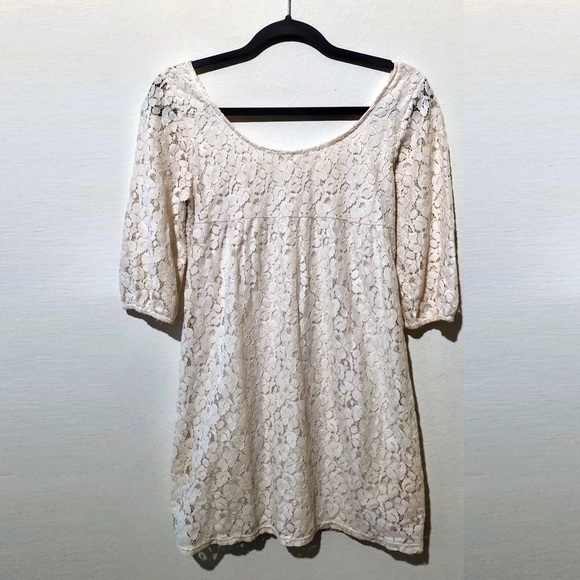 Everly Lace Boho Dress - Picture 2 of 8